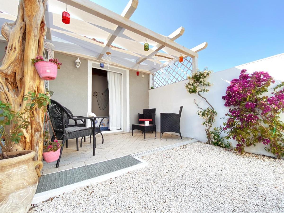 Ferienwohnung La Cuppulata 2 - Stile Mare Enas Exterior foto
